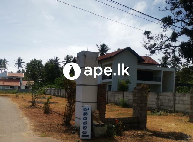 Land for sale in marawila